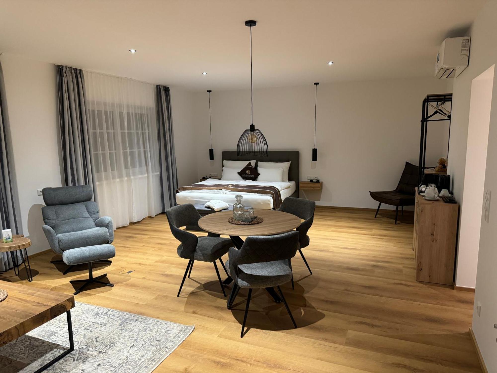 Stadtwirt Bruck Vöcklabruck Dış mekan fotoğraf